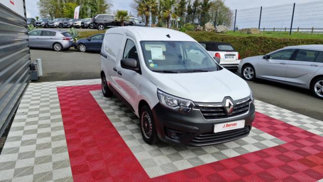 Renault Express Van image 3