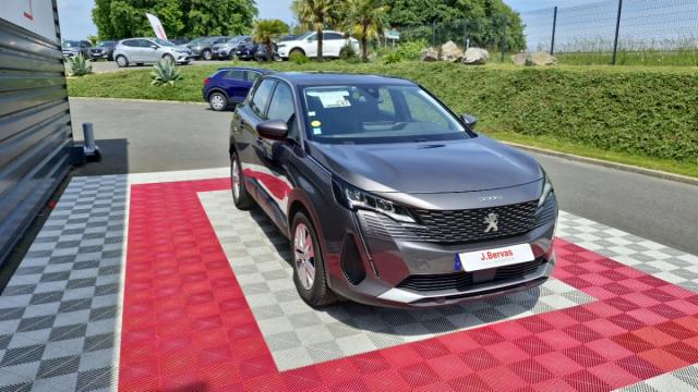 Peugeot 3008 image 2