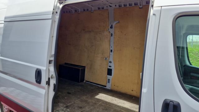 Peugeot Boxer image 6