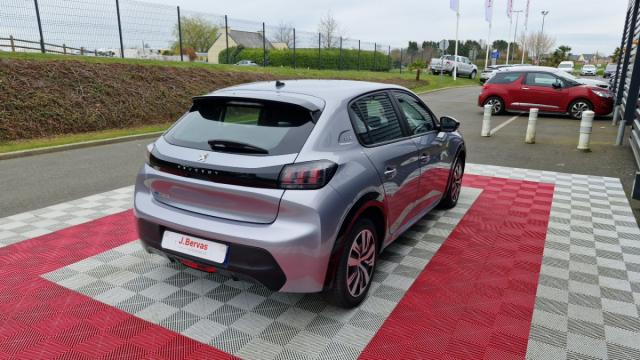 Peugeot 208 image 7