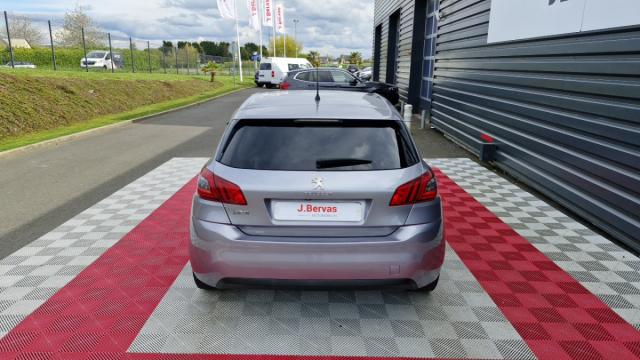 Peugeot 308 image 7