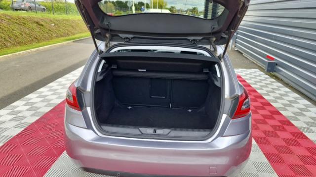 Peugeot 308 image 5