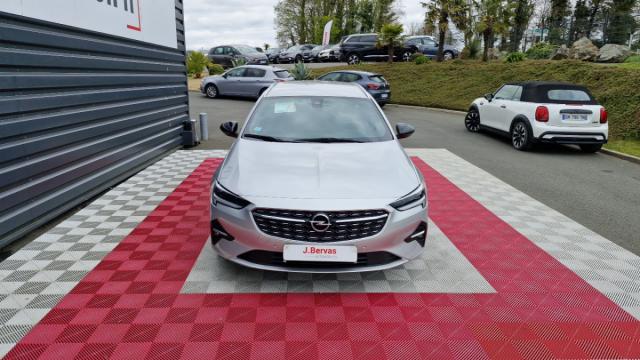 Opel Insignia Sports Tourer image 9
