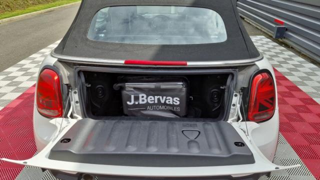 Mini Cabrio image 8