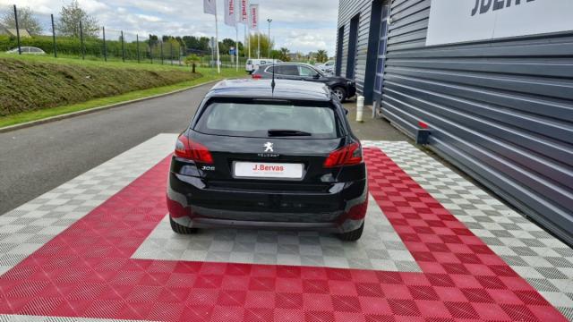 Peugeot 308 image 9