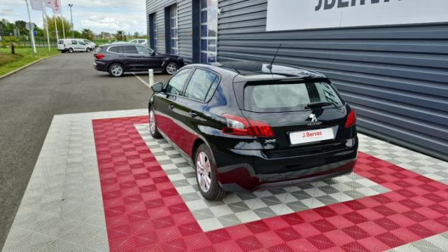 Peugeot 308 image 6