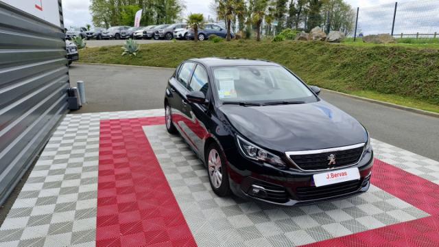 Peugeot 308 image 1