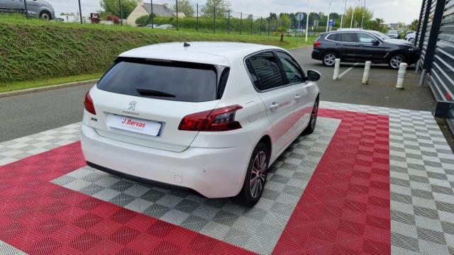 Peugeot 308 image 9