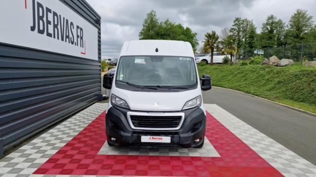 Peugeot Boxer image 1