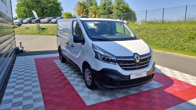 Renault Trafic image 9