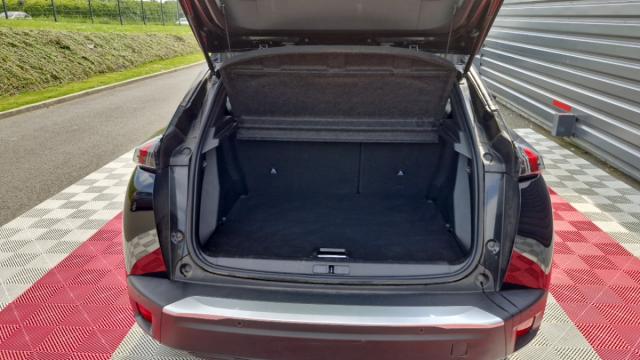 Peugeot 2008 image 1