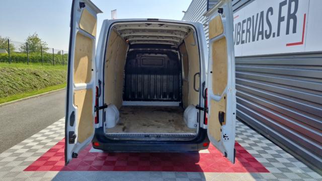 Renault Master image 9