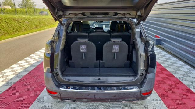 Peugeot 5008 image 6