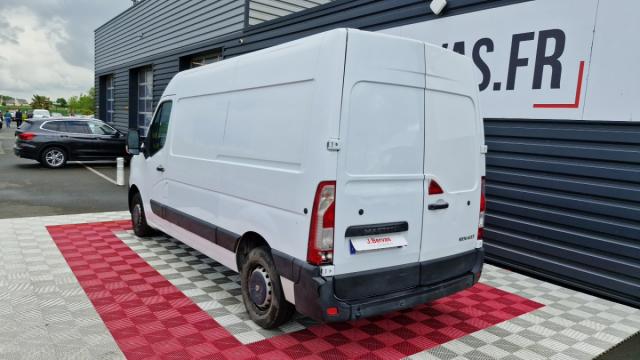 Renault Master image 9