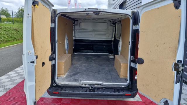 Renault Trafic image 8