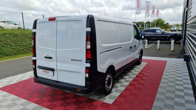 Renault Trafic image 3