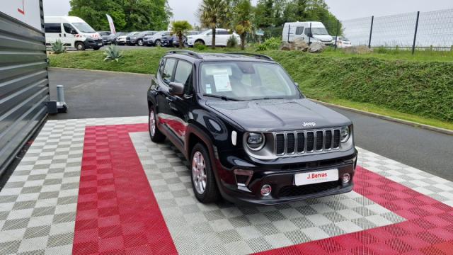 Jeep Renegade image 9