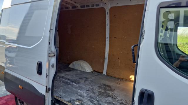 Iveco Daily image 1