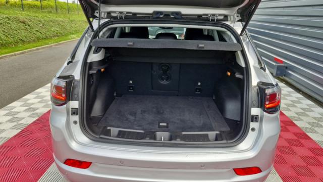 Jeep Compass image 7