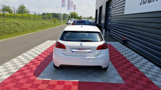 Peugeot 308 image 6