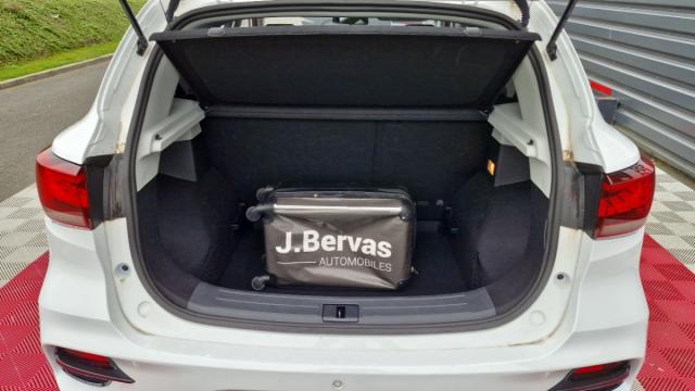 Mg Motor Zs image 2