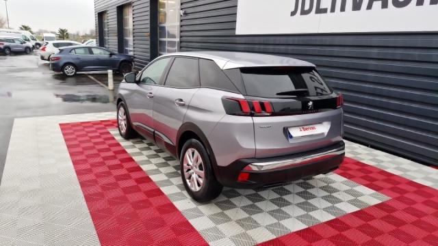Peugeot 3008 image 3