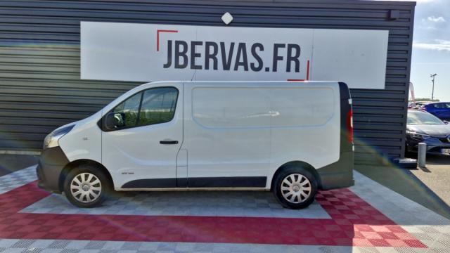 Nissan Nv300 image 5