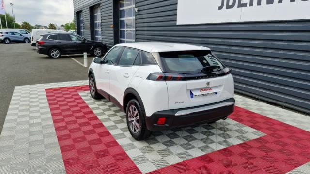 Peugeot 2008 image 2