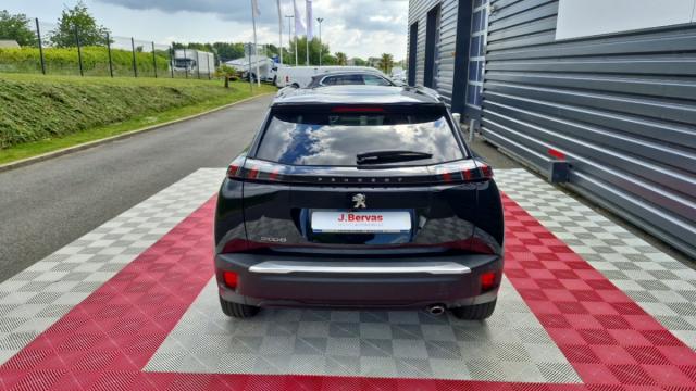 Peugeot 2008 image 3