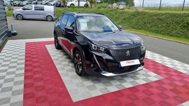Peugeot 2008 image 1