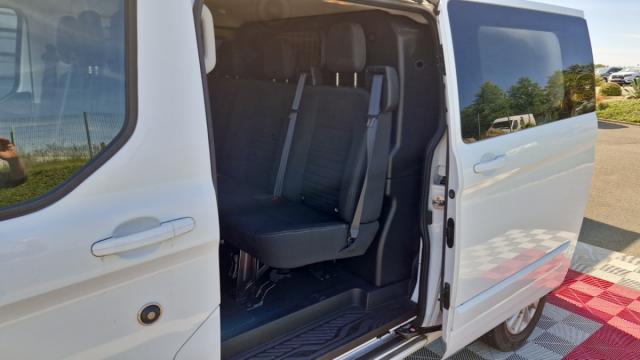 Ford Transit Custom image 8