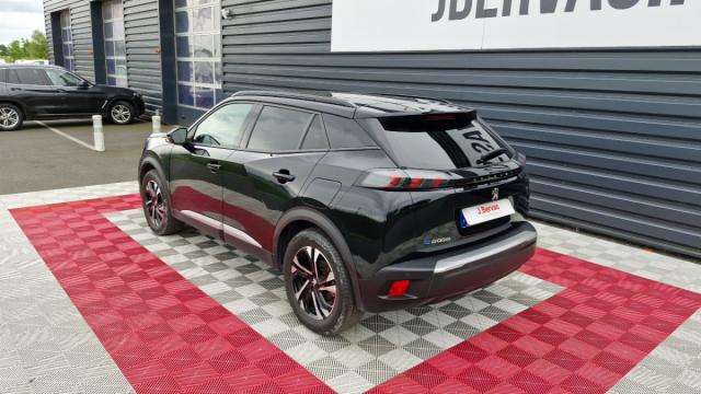 Peugeot 2008 image 3