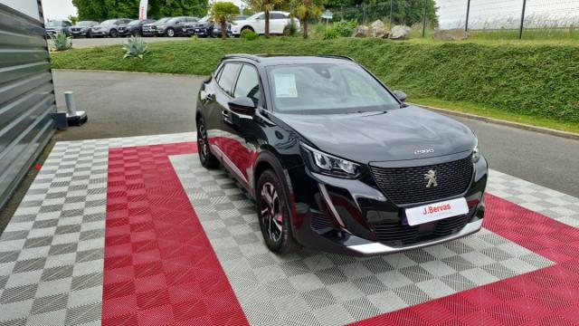 Peugeot 2008 image 1