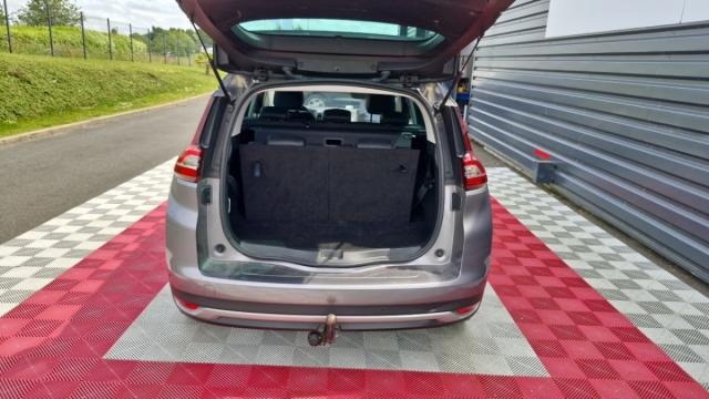 Renault Grand Scénic image 1