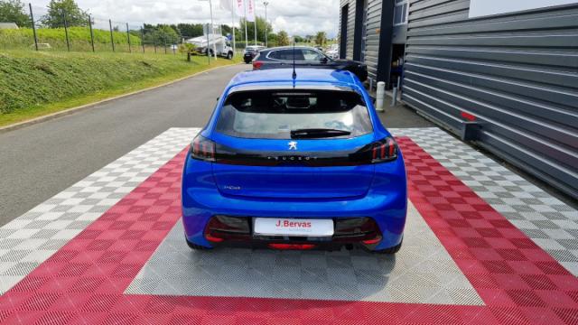 Peugeot 208 image 6
