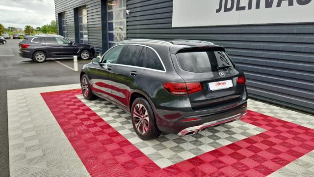 Mercedes Benz Glc image 8