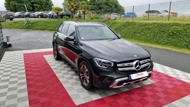 Mercedes Benz Glc image 2