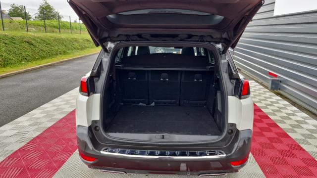 Peugeot 5008 image 7