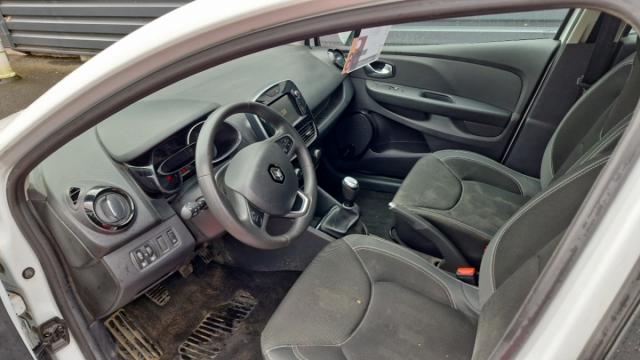 Renault Clio image 2