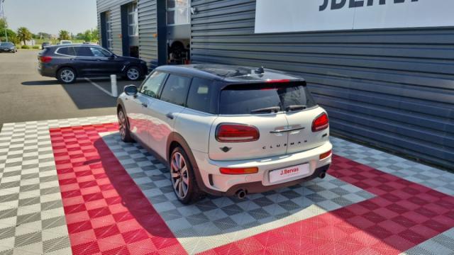 Mini Clubman image 3