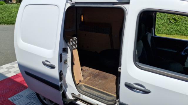 Renault Kangoo Express image 9