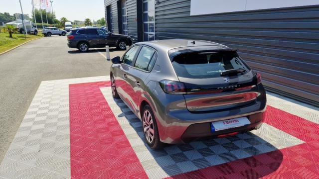 Peugeot 208 image 3