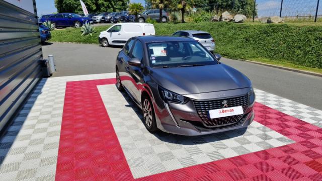 Peugeot 208 image 1