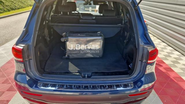 Mercedes Benz Glb image 9
