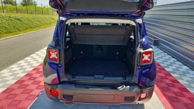 Jeep Renegade image 2