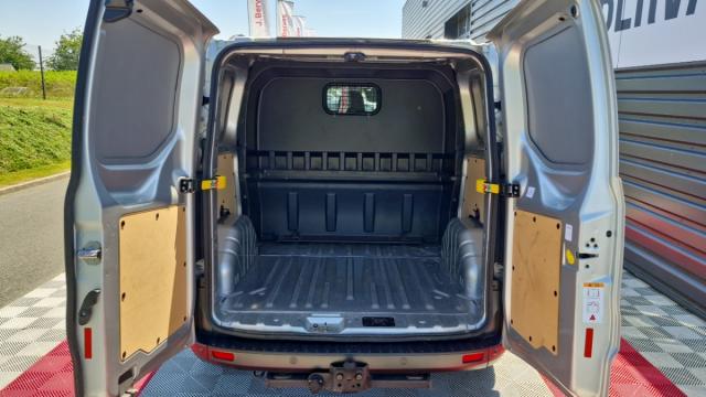 Ford Transit Custom image 4