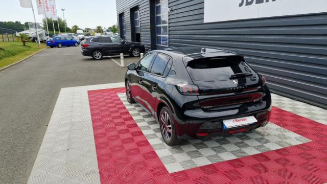 Peugeot 208 image 3