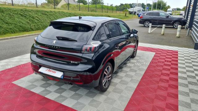Peugeot 208 image 7