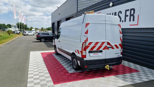 Renault Master image 3