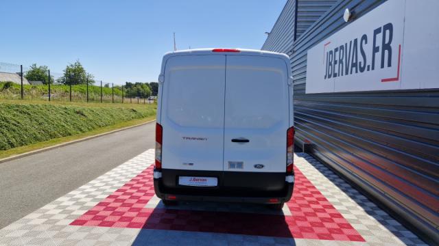 Ford Transit image 7